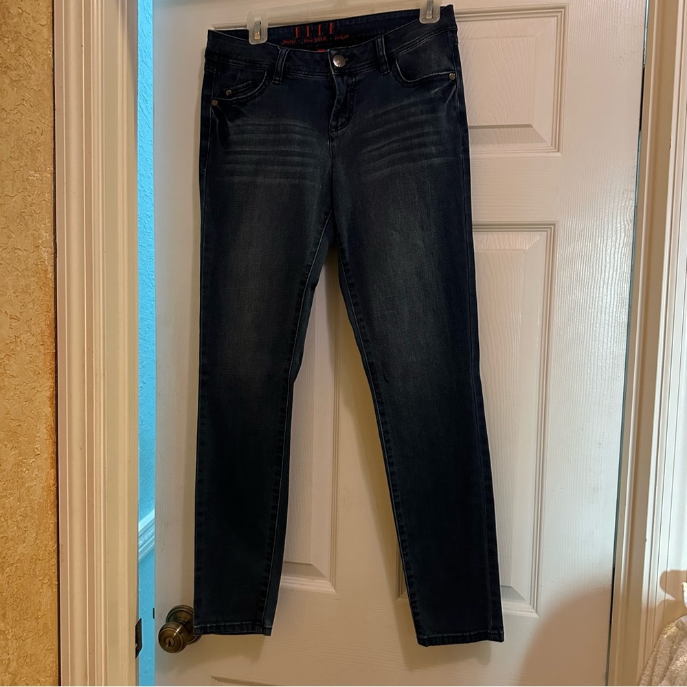 Elle Women's Blue Jeans Size 6